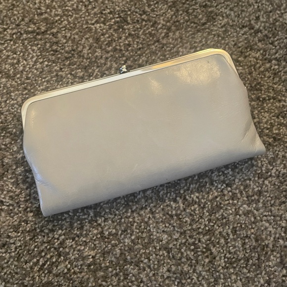 HOBO Lauren Cloud Grey Bifold Leather Organizer Wallet - Picture 3 of 8